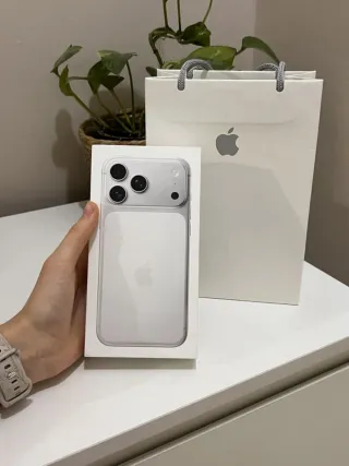 iPhone 17 Pro Max 256 sigillato PREZZO FISSO