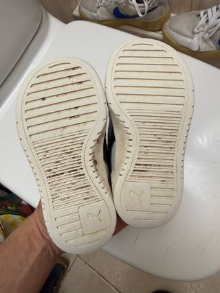 Zapatillas Puma Marrones y Blancas Usadas talla 23