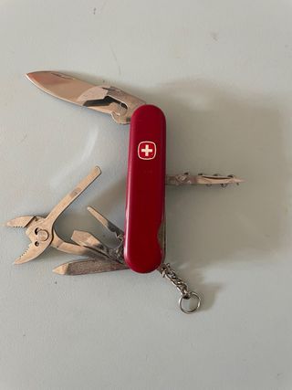 Lotto 3 Victorinox