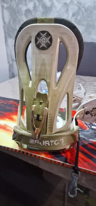 Fijaciones Snowboard Burton Cartel