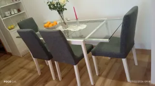 Mesa de comedor cristal y estructura acero