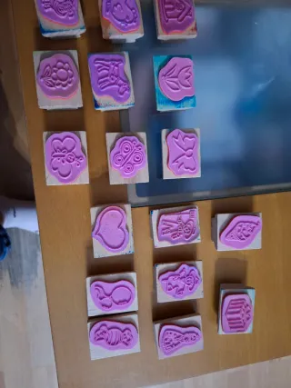 Sellos de madera infantiles variados