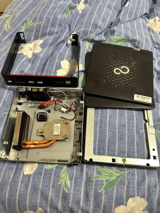 Case Mini PC Fujitsu Esprimo Q520 + Dissipatore