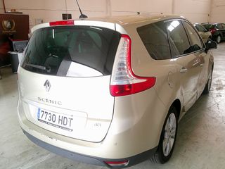 Renault Grand Scenic 2011