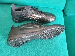 Botas de fútbol Adidas F50