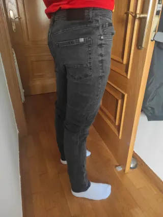 Pantalón vaquero chico Springfield negro lavado