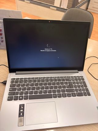 Portátil Lenovo Negro/Plateado