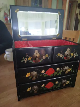 Joyero estilo oriental negro