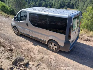 Opel Vivaro 2004