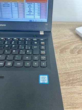 Portátil Lenovo 13,3" en buen estado