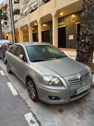 Toyota Avensis 2008