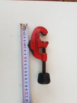 Cortador de tubos Súper-Ego