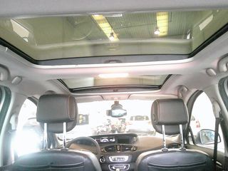 Renault Grand Scenic 2012