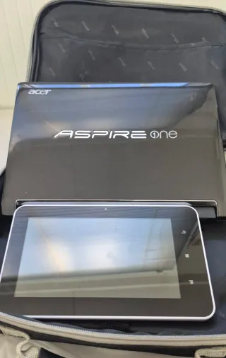 Notebook Acer Aspire ONE 533 + Tablet