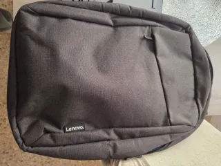 Portátil Lenovo LOQ 15IAX9 Gris