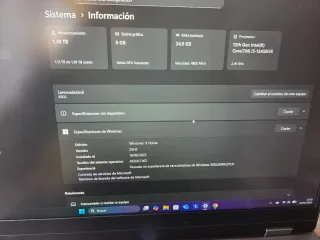 Portátil gaming Lenovo LOQ 15IAX9 Gris