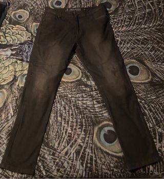 Pantalón Bela Rocker Gris