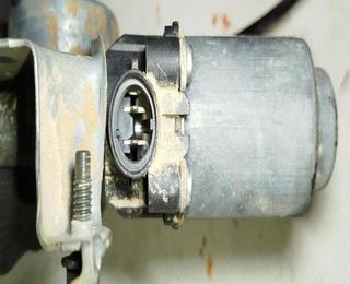 23959 elevalunas 400850 827003x30a nissan navara