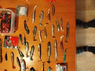 Lote señuelos pesca variados