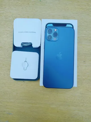 iPhone 12 Pro, 81% Batería