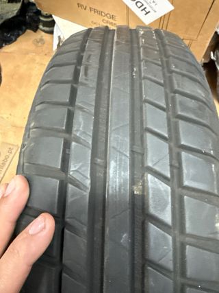Neumático 185/65 R15 88H