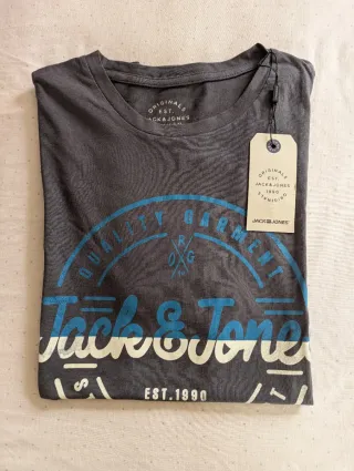 Camiseta Jack&Jones talla S a estrenar.