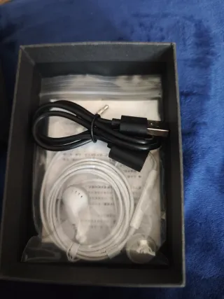 Reproductor MP3 Negro y Blanco