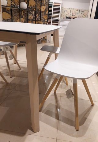 Mesa y 4 Sillas Cancio  ¡¡ A ESTRENAR !!