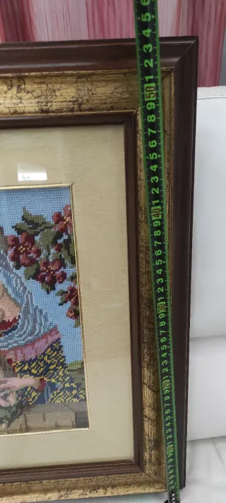 Quadro capezzale ricamato a mano 45x54