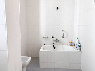 Piso en venta en Crta. De la Sierra en Granada