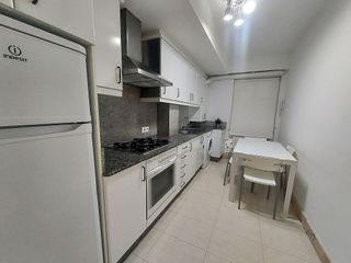 Piso en alquiler en Ensanche - Sar en Santiago de Compostela