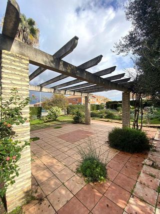 Terreno en venta en Montequinto en Dos Hermanas