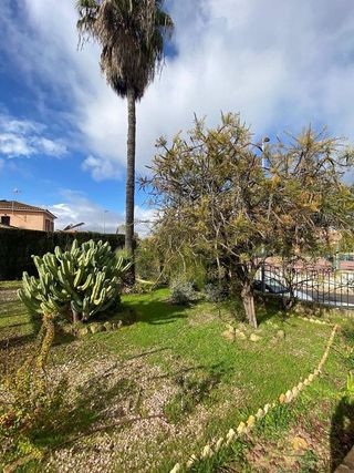 Terreno en venta en Montequinto en Dos Hermanas