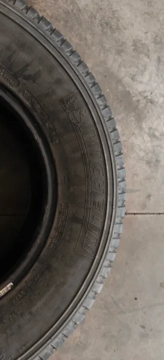 Neumáticos Michelin Latitude Cross 255/70R16