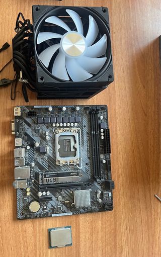 Pack i7 12700kf + Placa H610M + Disipador