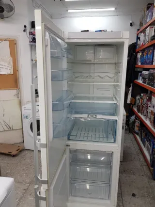 Nevera Electrolux 185,m garantía + entrega