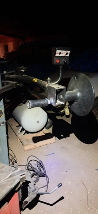 Desmontadora de neumáticos profesional