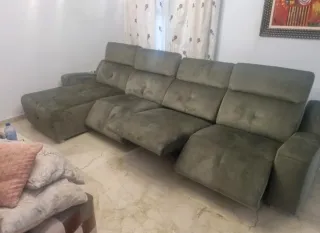 Sofá modular verde de tela