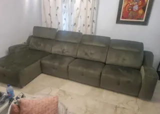 Sofá modular verde de tela