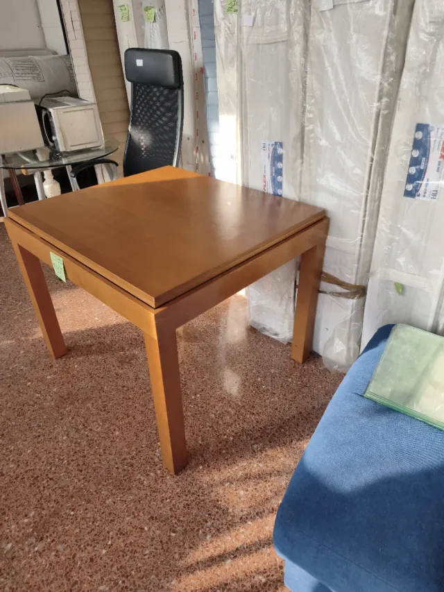 Mesa plegable de madera