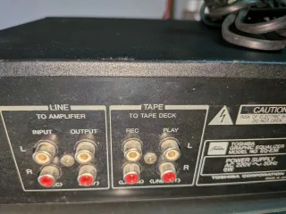 Toshiba EQ-E36 Equalizzatore Grafico Stereo