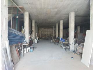 Local comercial en alquiler en La Carihuela en Torremolinos