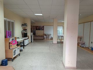 Local comercial en venta en Viaplana en Huelva
