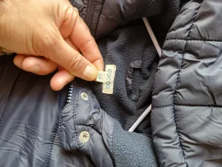 Chaqueta niña negra talla 6 sños muy buenas condic