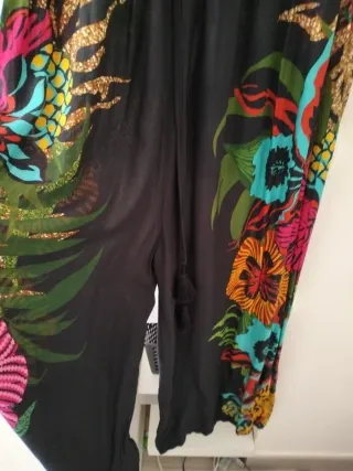 Mono largo Desigual estampado floral talla M