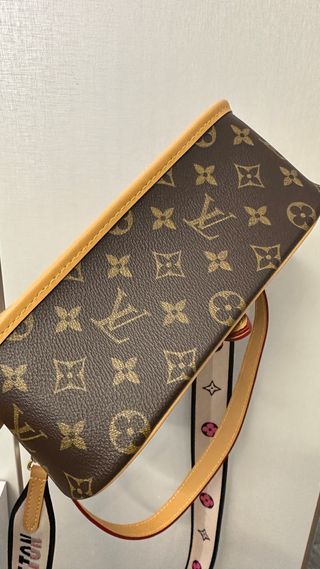 Louis Vuitton Monogram