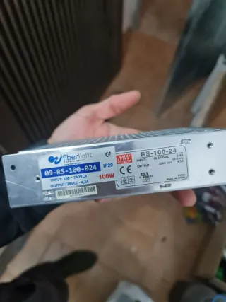 Fuente de alimentación Fiberlight 150W y 2 de 100w