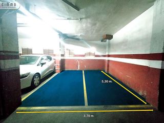 Garaje en venta en Sants en Barcelona