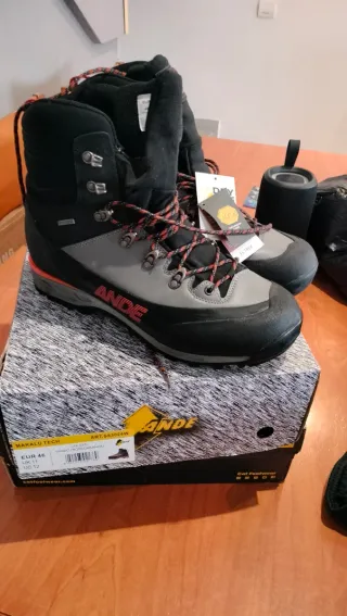 Botas de montaña ANDE Makalu Tech Talla 46