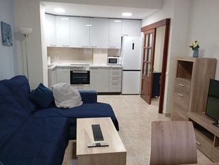 Piso en alquiler en Santa Catalina - Canteras en Palmas de Gran Canaria(Las)